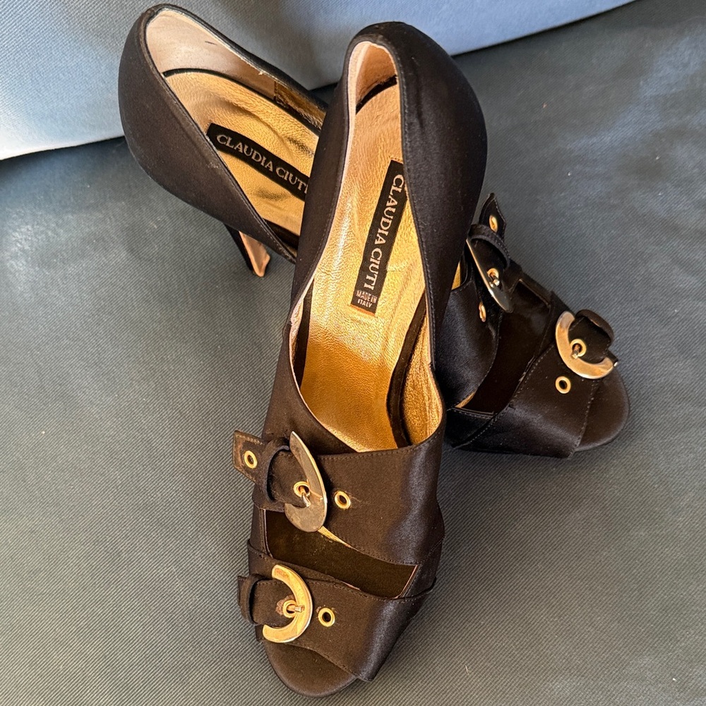 Claudia Ciuti Black Heels with Gold Accents